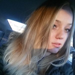 Meet your Posher, Reina